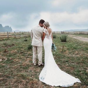 Meet your Posher, Chanel